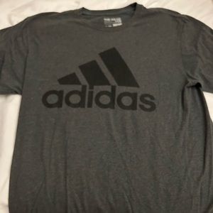 Adidas tee